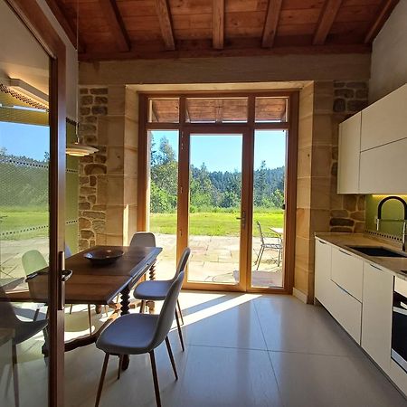Amplio Apartamento Con Jardin En Villa Haritza Con Vistas Al Mar Ea Luaran gambar