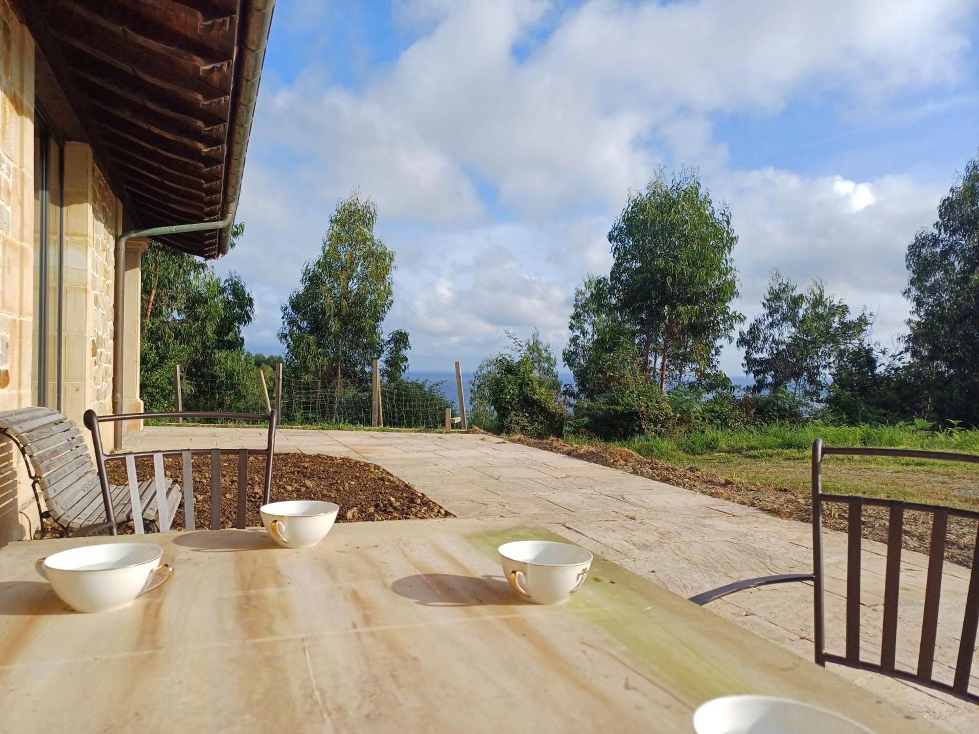 Amplio Apartamento Con Jardin En Villa Haritza Con Vistas Al Mar Ea Luaran gambar